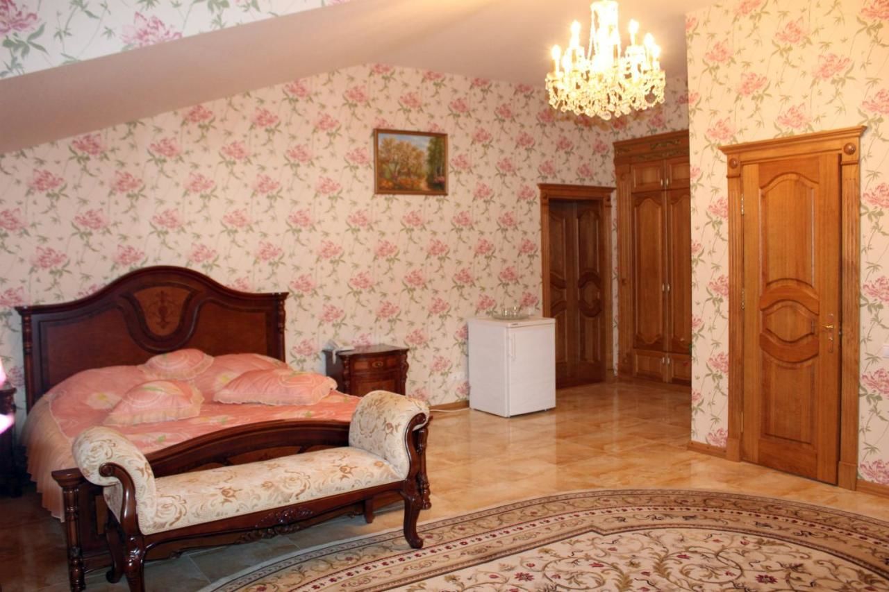 Гостевой дом Ceasar Николаев