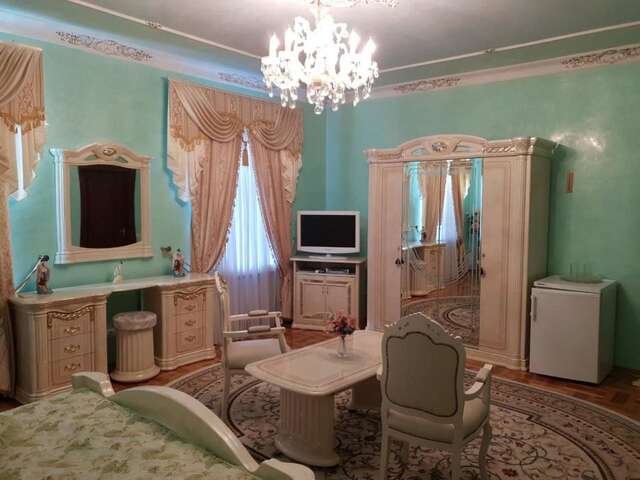 Гостевой дом Ceasar Николаев-18