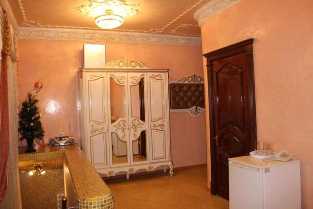 Гостевой дом Ceasar Николаев-35